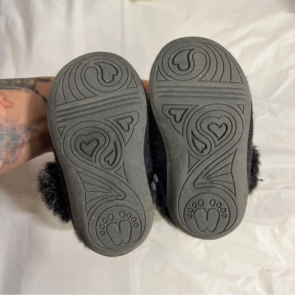 Cozy Black Fur-Lined Kids Boots - Picture 3 of 7